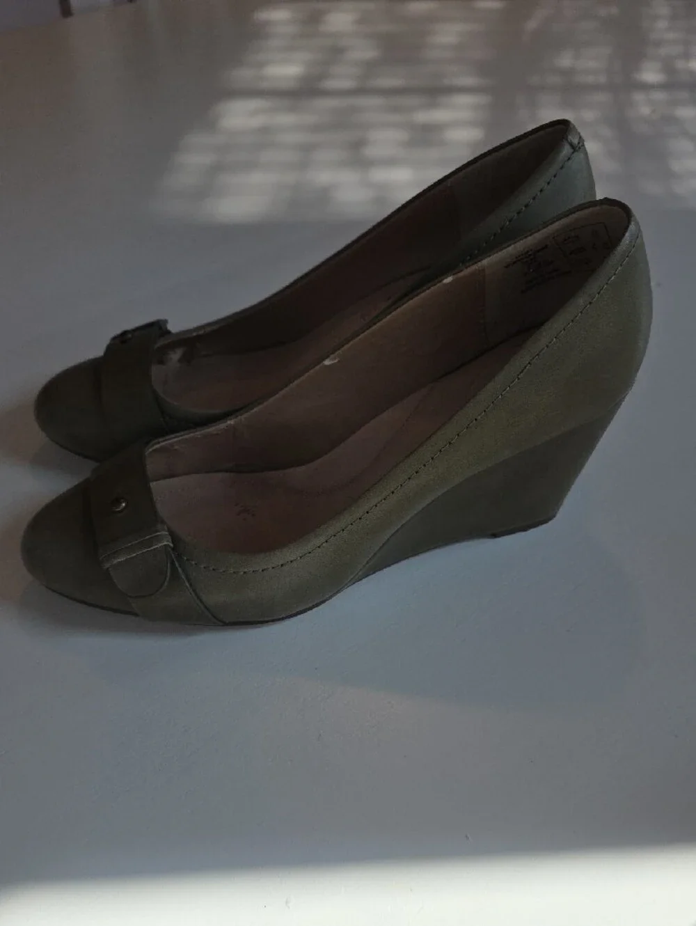 Lands' End Olive Leather Slip-On Ballet Flat Wedge Pumps with Strap Accent